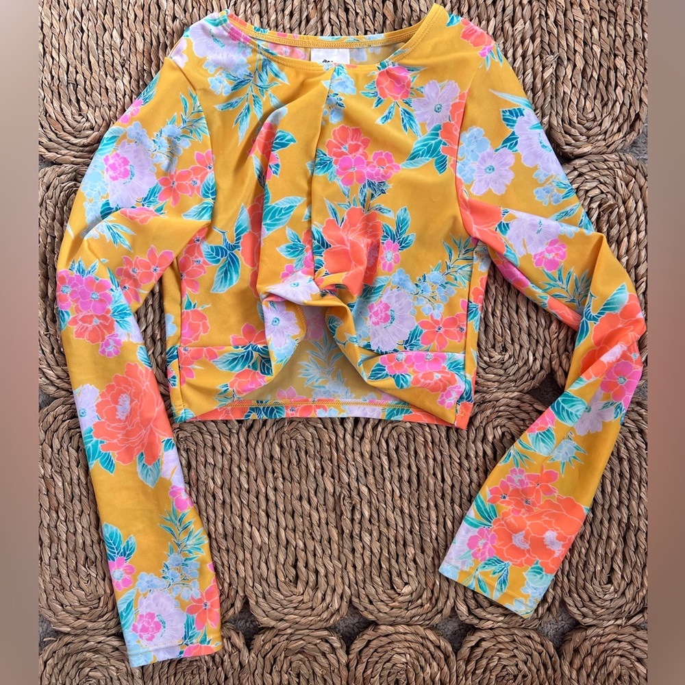 Art Class Swim Long Sleeve Rashguard- Floral Girls Size Medium 7/8